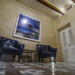 Senglea Suites 酒店