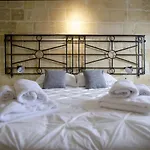 酒店 Senglea Suites