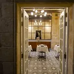 酒店 Senglea Suites