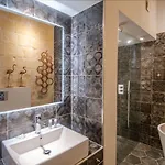 Senglea Suites 酒店 *