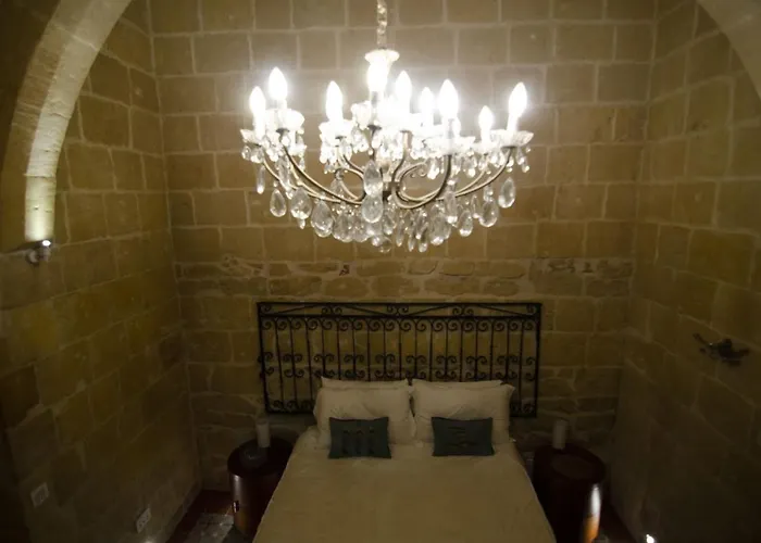 ホテル Senglea Suites