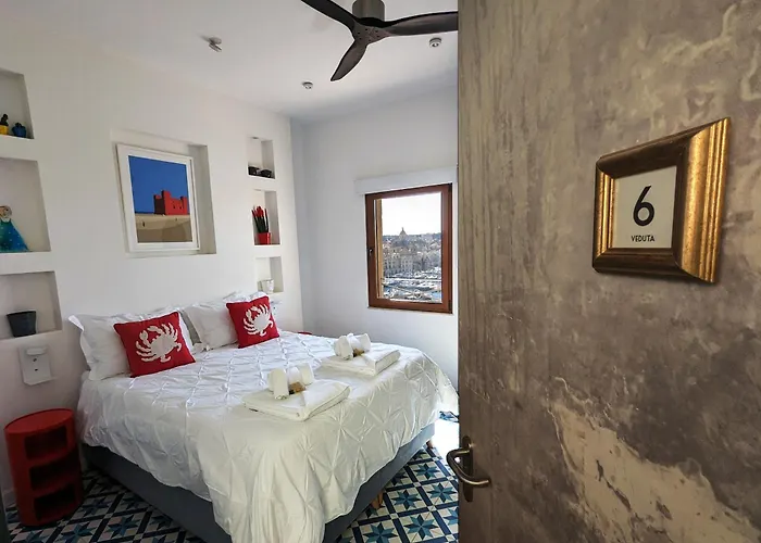 Senglea Suites Isla